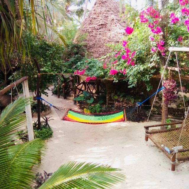 Casa Umoja Hotel Nungwi Exterior photo