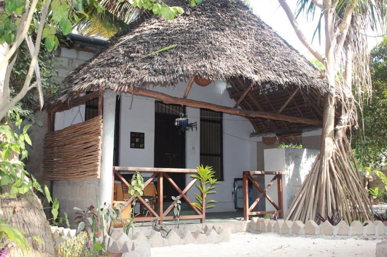 Casa Umoja Hotel Nungwi Exterior photo